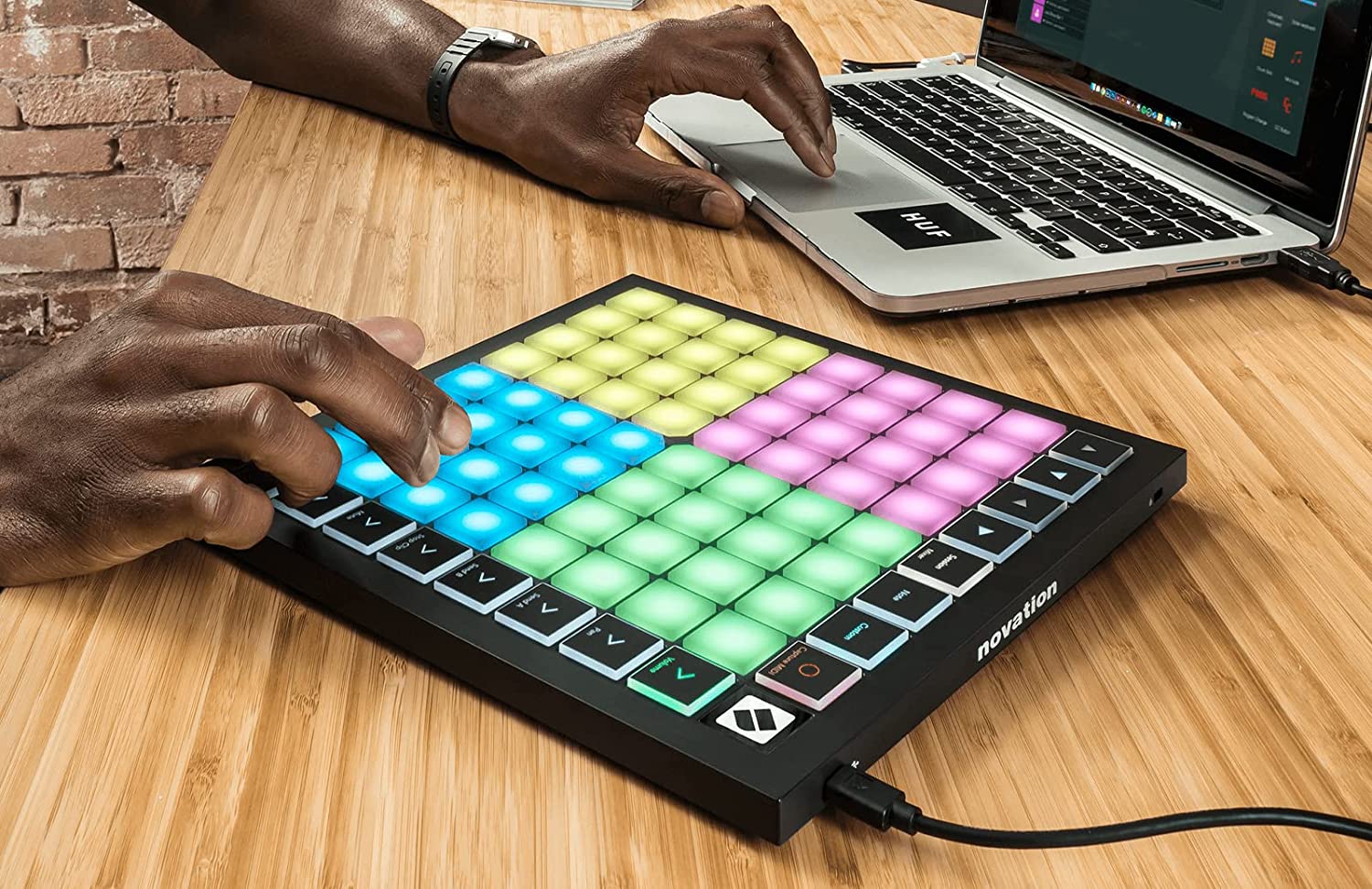 Buy Novation Launchpad X Grid Controller for Ableton Live Online in Turkey.  B07WWZCMP5